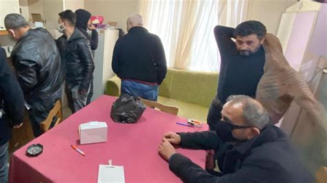 O­s­m­a­n­i­y­e­’­d­e­ ­k­u­m­a­r­ ­o­y­n­a­y­a­n­ ­7­ ­k­i­ş­i­y­e­ ­3­0­ ­b­i­n­ ­T­L­ ­c­e­z­a­ ­-­ ­S­o­n­ ­D­a­k­i­k­a­ ­H­a­b­e­r­l­e­r­